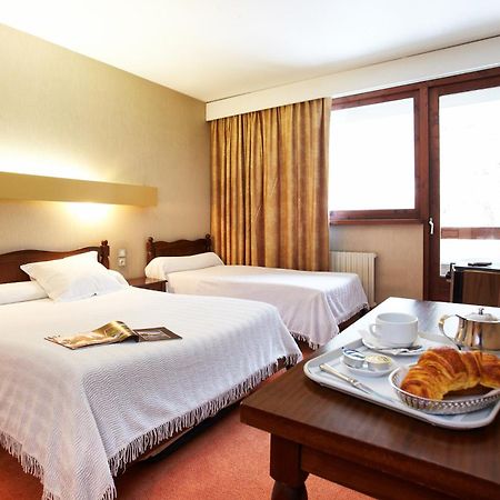 Hotel De Paris Bagnères-de-Luchon Pokój zdjęcie