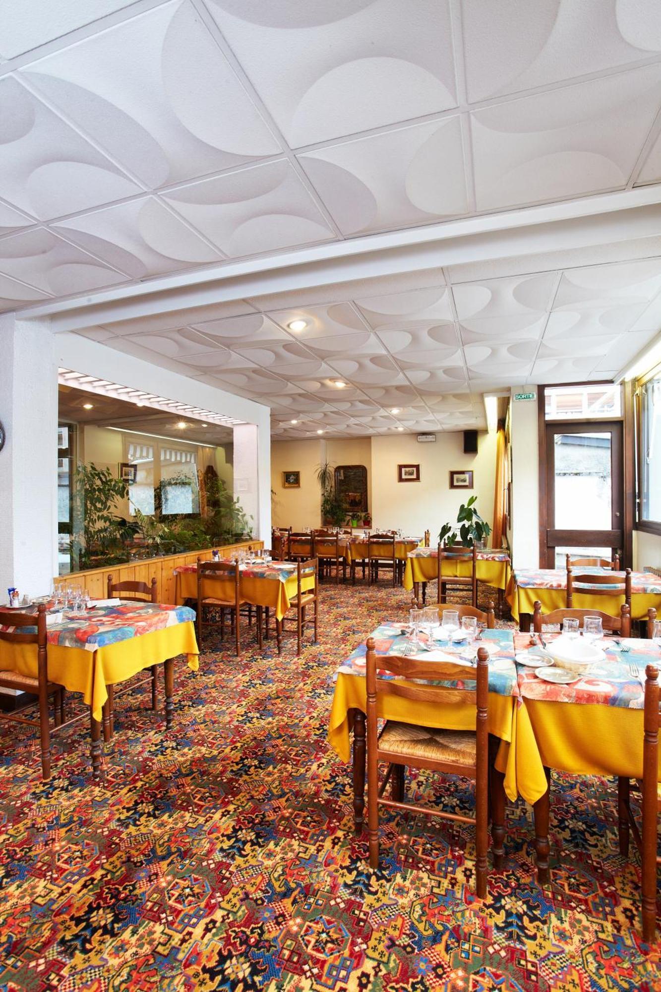 Hotel De Paris Bagnères-de-Luchon Zewnętrze zdjęcie